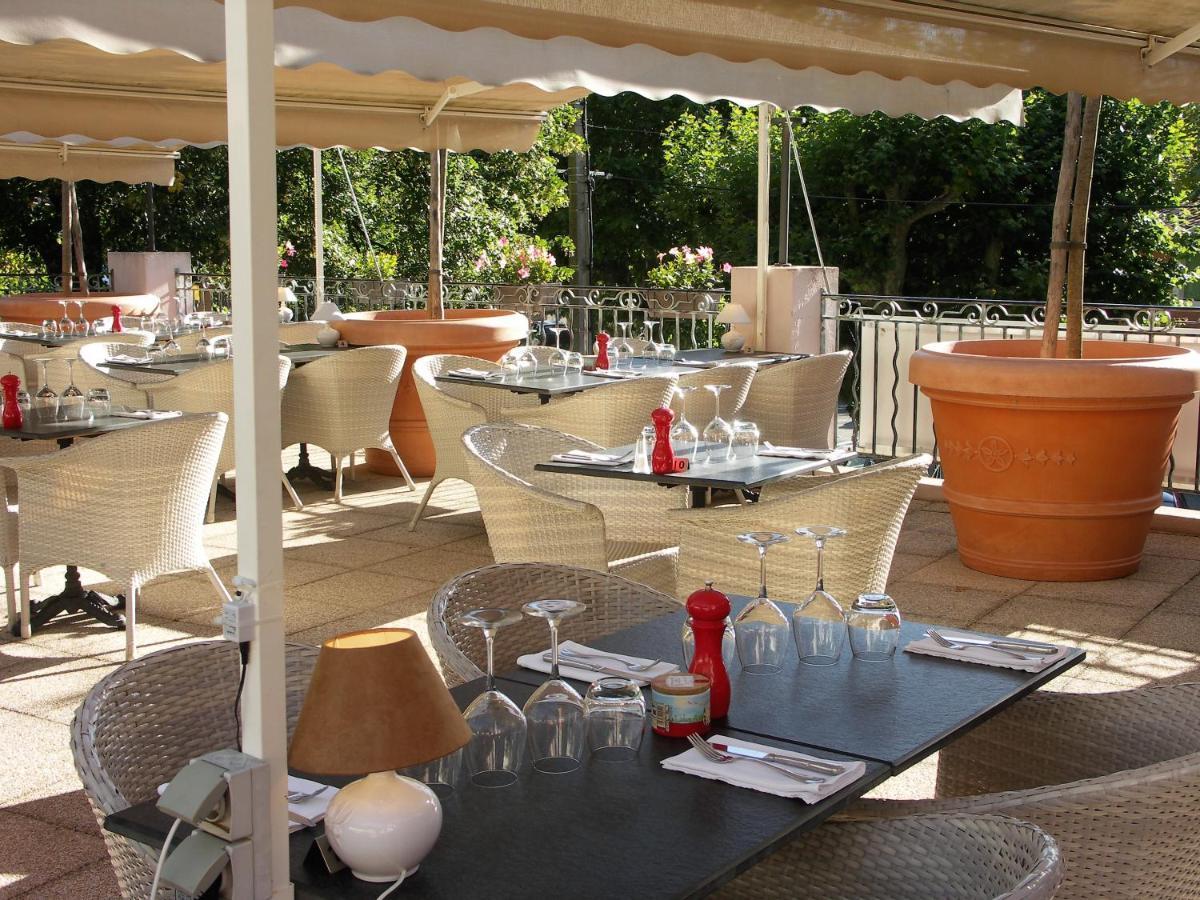 Hotel La Bonne Auberge 무스티에생마리 외부 사진